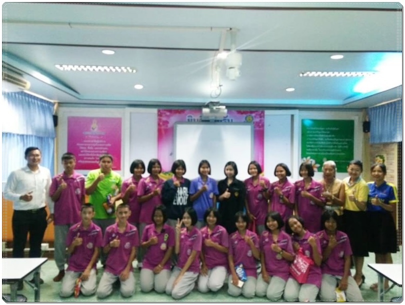 ﻿สำนักงานบังคับคดีจังหวัดบุรีรัมย์ ลงพื้นที่จัดกิจกรรมโครงการวิตามินสมอง ภายใต้โครงการโรงเรียนยุติธรรมอุปถัมภ์ ณ จังหวัดบุรีรัมย์